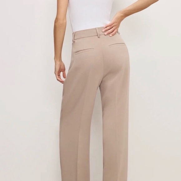 NEW WITH TAGS — Good American Luxe Suiting Wide-Leg Trouser
Size 10/30 • Taupe - Picture 3 of 9